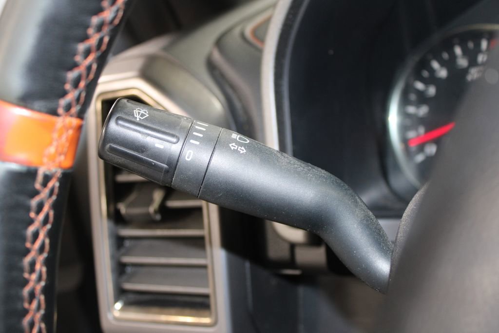 Used 2017 Ford F150 Raptor w/ Equipment Group 802A Luxury image 40