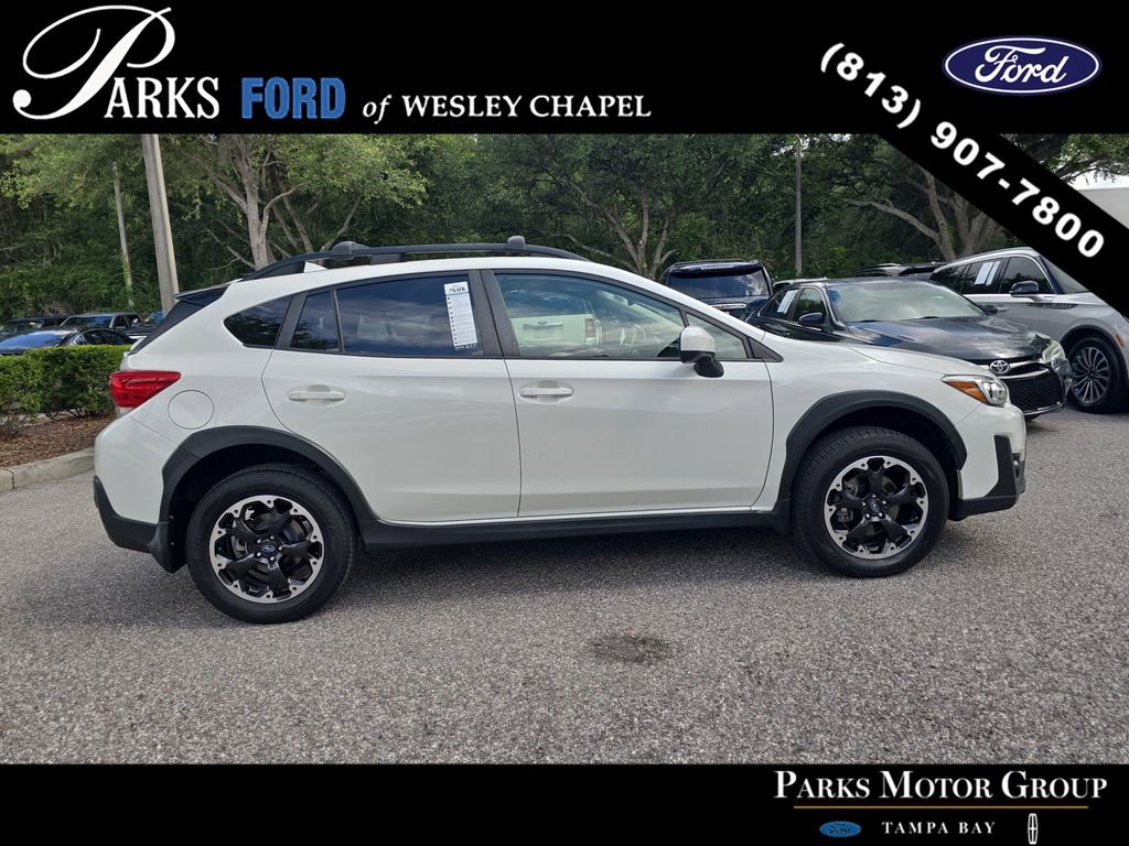 Used 2021 Subaru Crosstrek 2.0i Premium w/ Moonroof Package AWD/4WD image 3