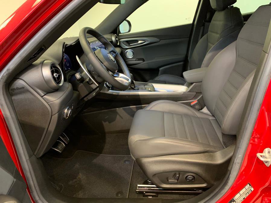 Used 2024 Alfa Romeo Tonale Ti image 19