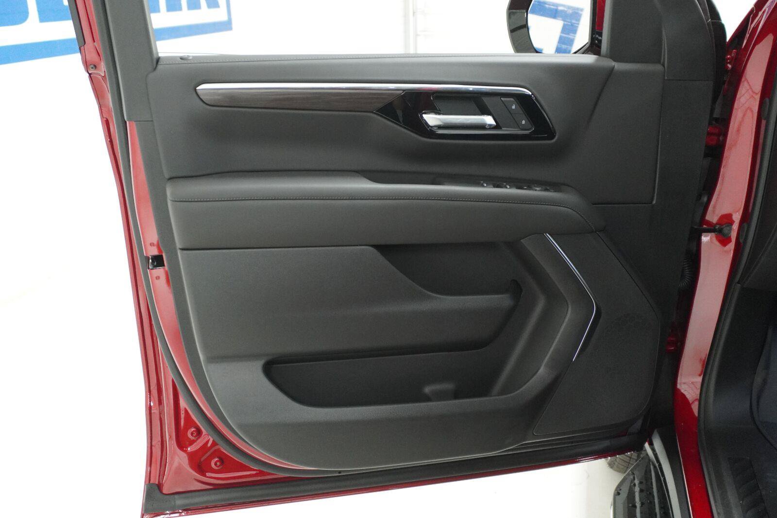 New 2026 Chevrolet Tahoe LS RWD image 25