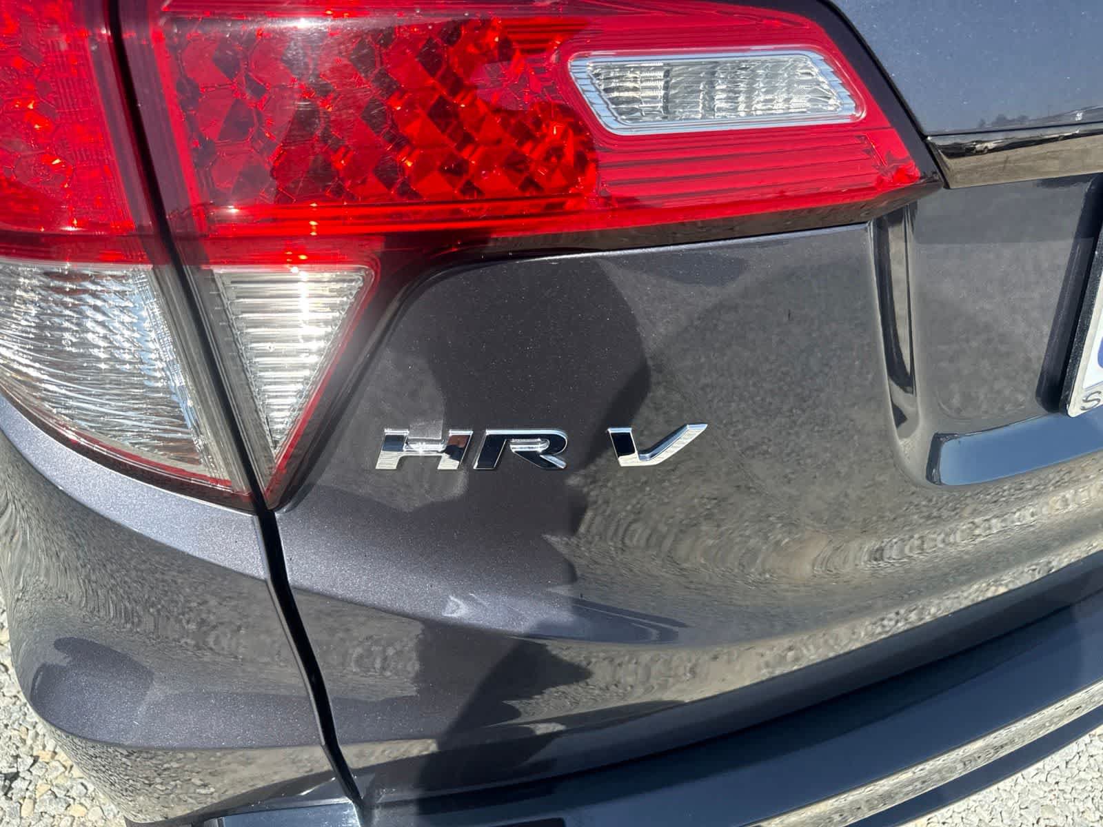 Used 2019 Honda HR-V Sport image 10
