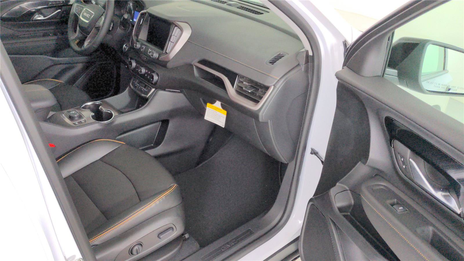 Used 2023 GMC Terrain AT4 AWD/4WD image 26