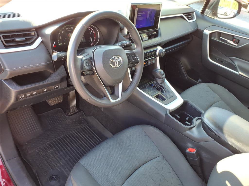 Certified 2023 Toyota RAV4 XLE w/ Convenience Package AWD/4WD image 6