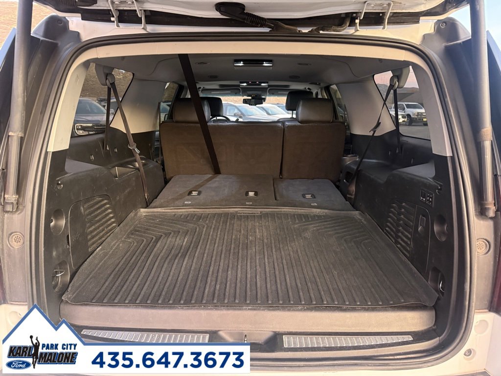 Used 2020 Chevrolet Suburban Premier image 12