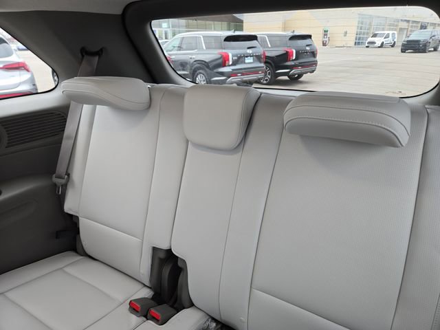 Used 2026 Hyundai Palisade SEL AWD/4WD image 30