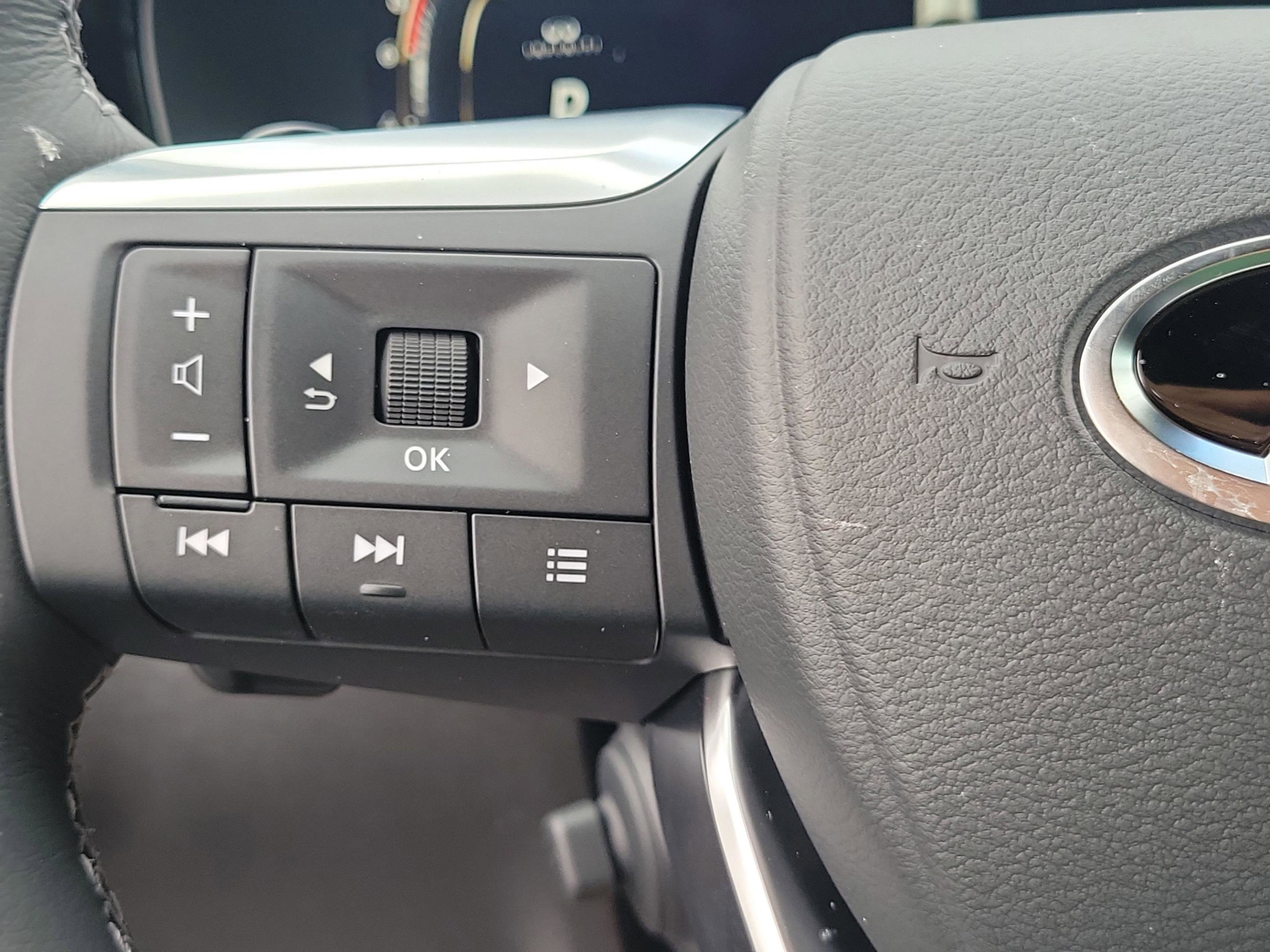 New 2026 INFINITI QX60 Sport w/ Dark Cargo Package image 20