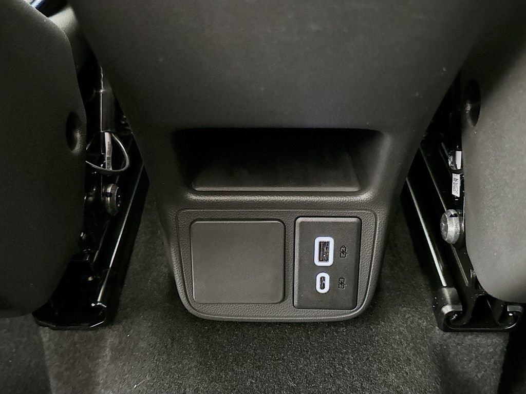 New 2026 Buick Encore GX Sport Touring w/ Advanced Technology Package AWD/4WD image 13