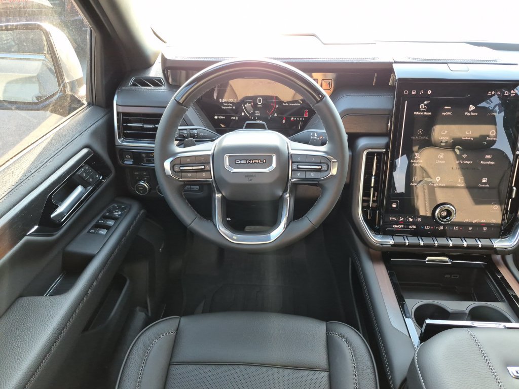 New 2026 GMC Yukon Denali w/ Denali Reserve Package AWD/4WD image 30