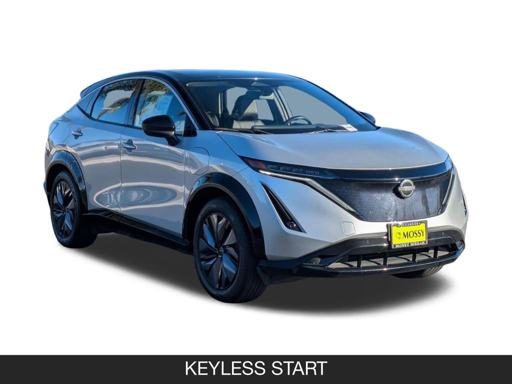 Used 2023 Nissan Ariya FWD image 2