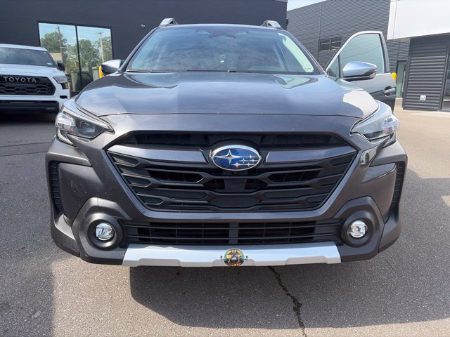 Used 2023 Subaru Outback Touring XT w/ Popular Package #2 AWD/4WD image 5