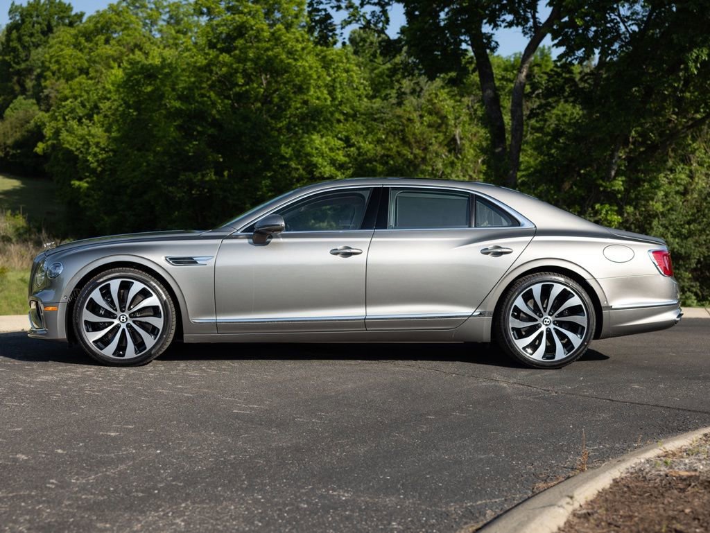 New 2026 Bentley Flying Spur Plug-In Hybrid AWD/4WD image 8