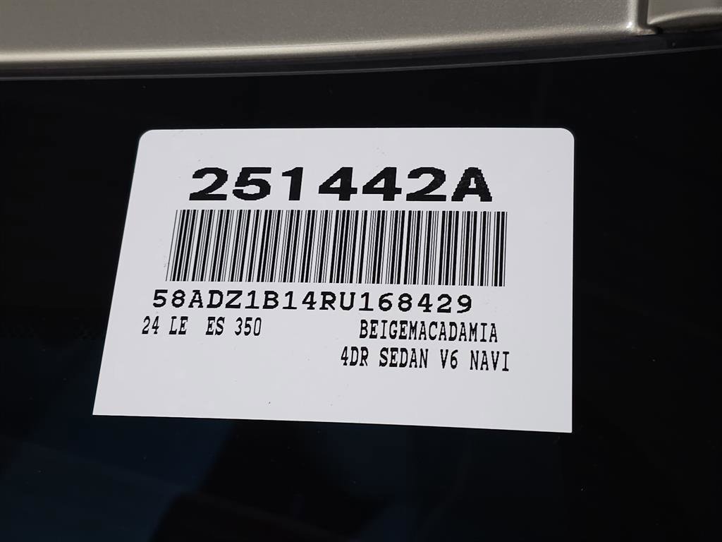 Certified 2024 Lexus ES 350 w/ Premium Package image 33