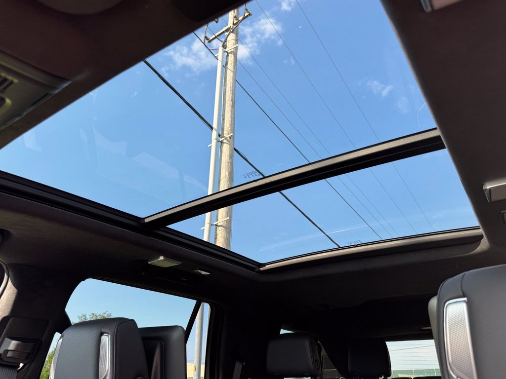 Certified 2023 Cadillac Escalade V AWD/4WD image 38