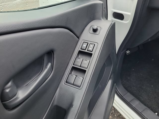 New 2026 Nissan Frontier SV w/ SV Convenience Package AWD/4WD image 14