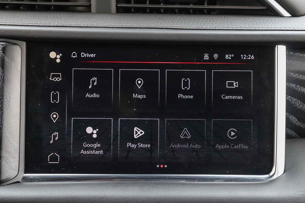 Used 2023 GMC Yukon Denali RWD image 17