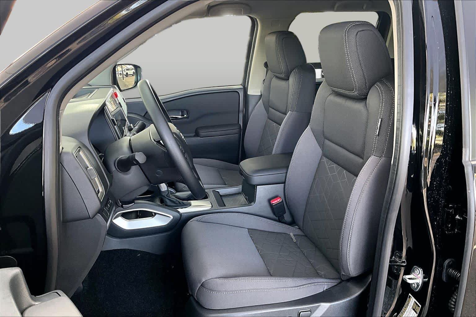 New 2027 Nissan Frontier SV RWD image 15