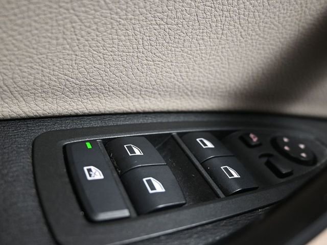 Used 2019 BMW X2 xDrive28i w/ Convenience Package AWD/4WD image 31