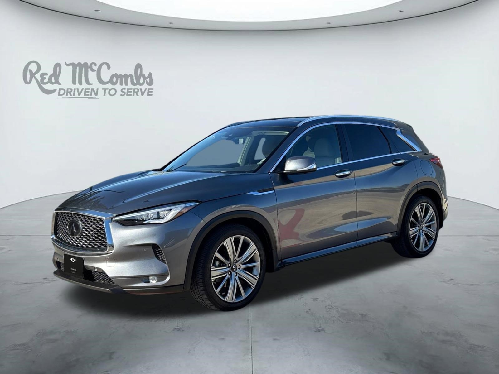 Used 2023 INFINITI QX50 Sensory image 1