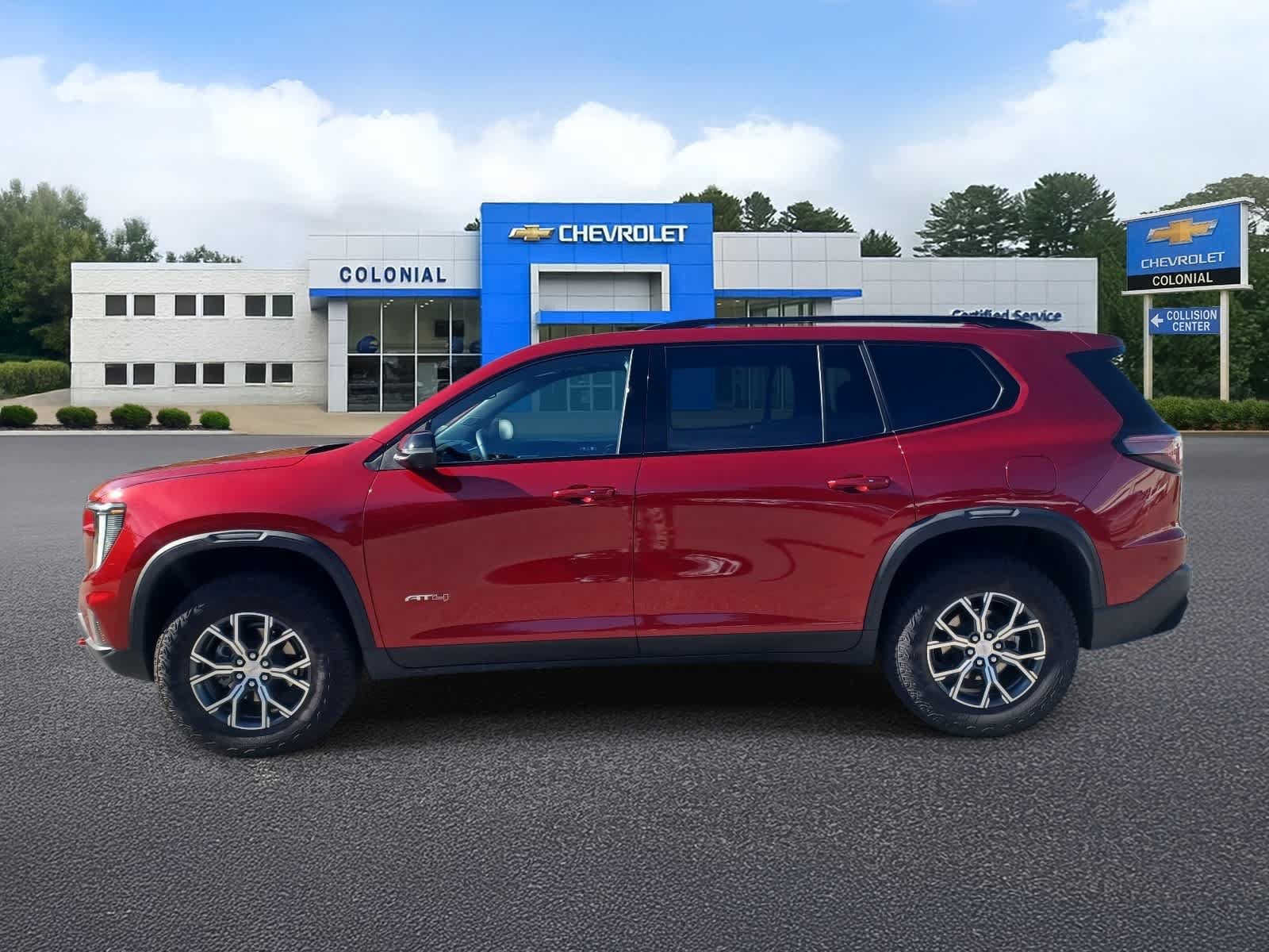 Used 2025 GMC Acadia AT4 w/ Luxury Package AWD/4WD image 6