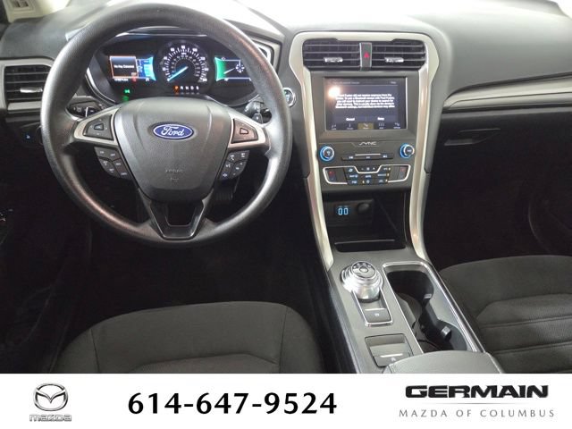Used 2019 Ford Fusion SE FWD image 17