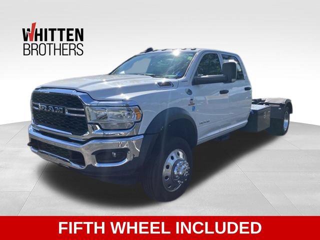 Used 2022 RAM 5500 Tradesman w/ Chrome Appearance Group AWD/4WD image 1