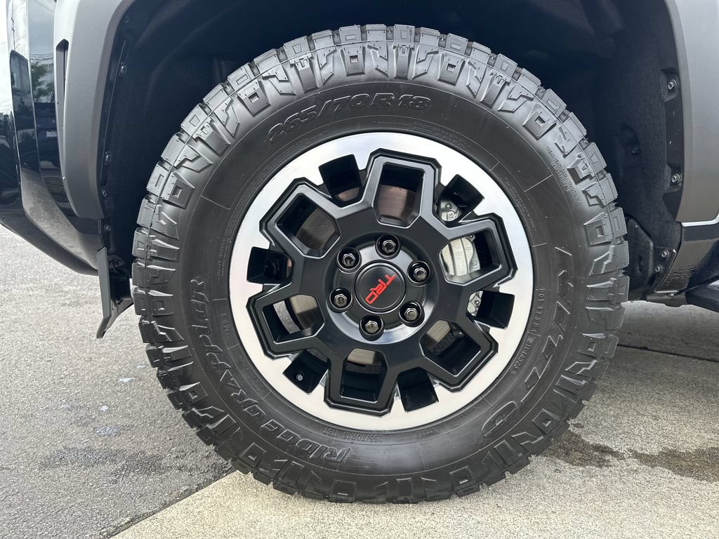 Certified 2026 Toyota 4Runner TRD Off-Road Premium AWD/4WD image 28