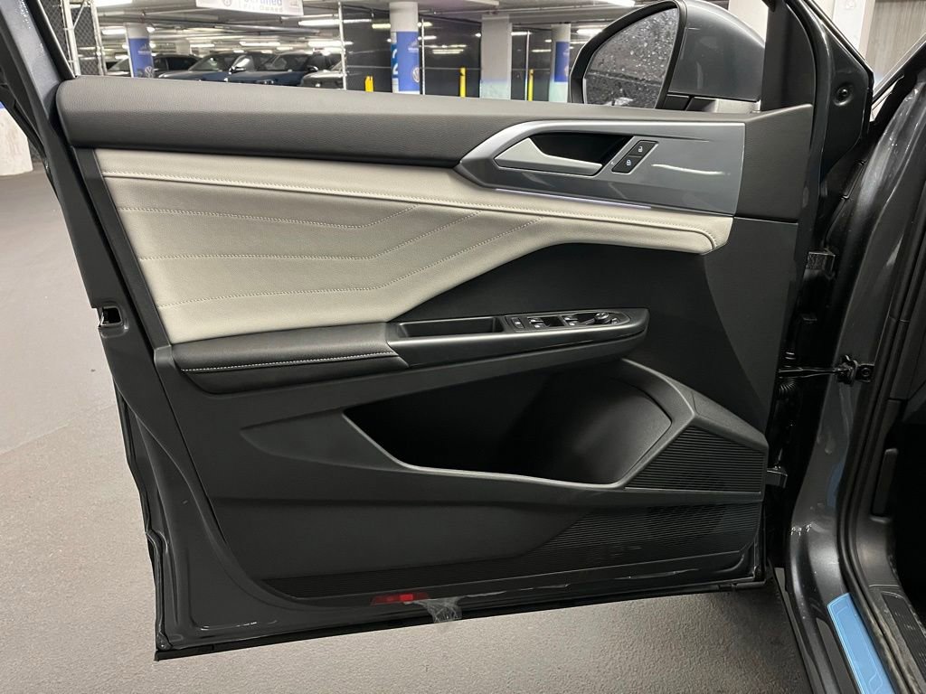 New 2026 Volkswagen Taos SEL AWD/4WD image 20