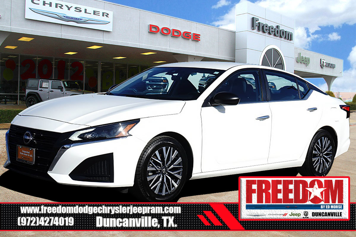 Used 2025 Nissan Altima 2.5 SV