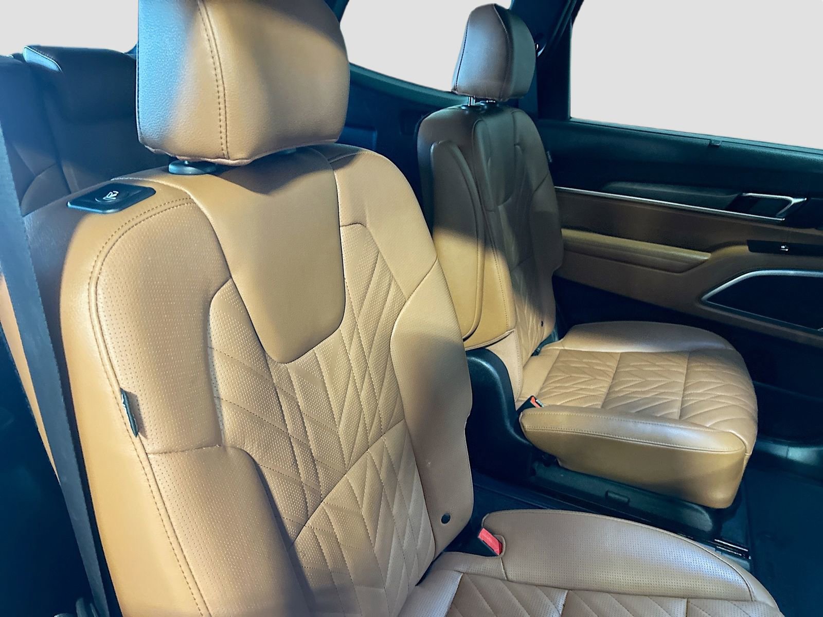 Used 2023 Kia Telluride EX X-Line AWD/4WD image 30