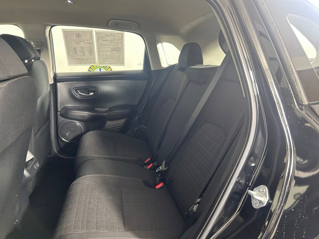 Used 2025 Honda HR-V LX image 15
