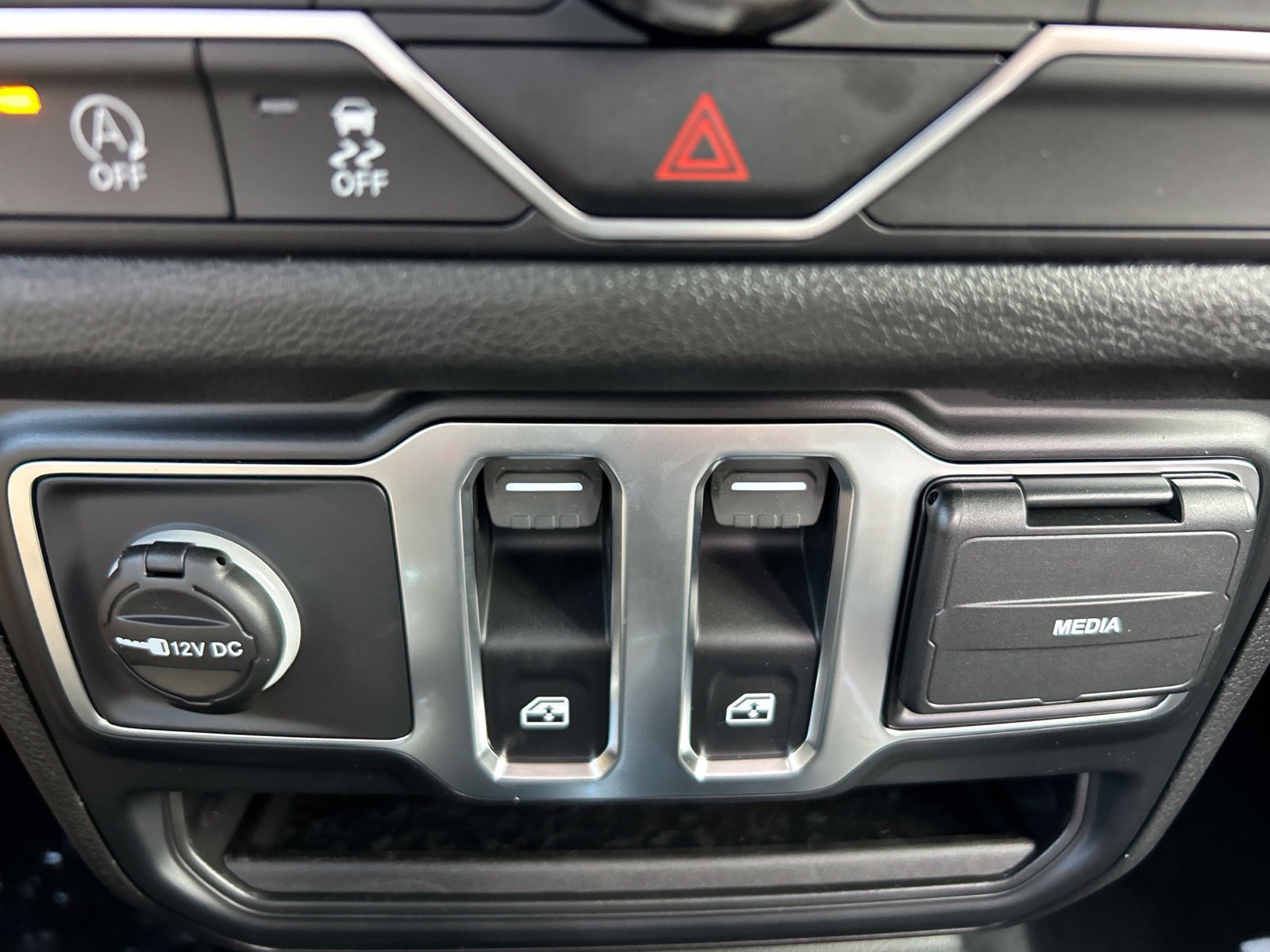 New 2027 Jeep Wrangler Sport AWD/4WD image 29