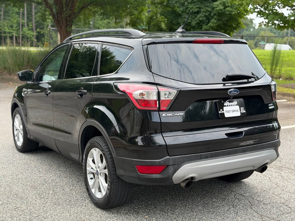 Used 2018 Ford Escape SEL AWD/4WD image 3