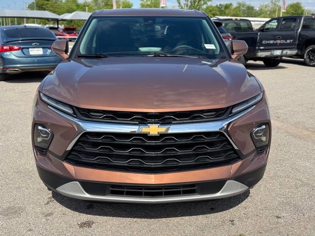Used 2024 Chevrolet Blazer LT w/ Driver Confidence Package image 2