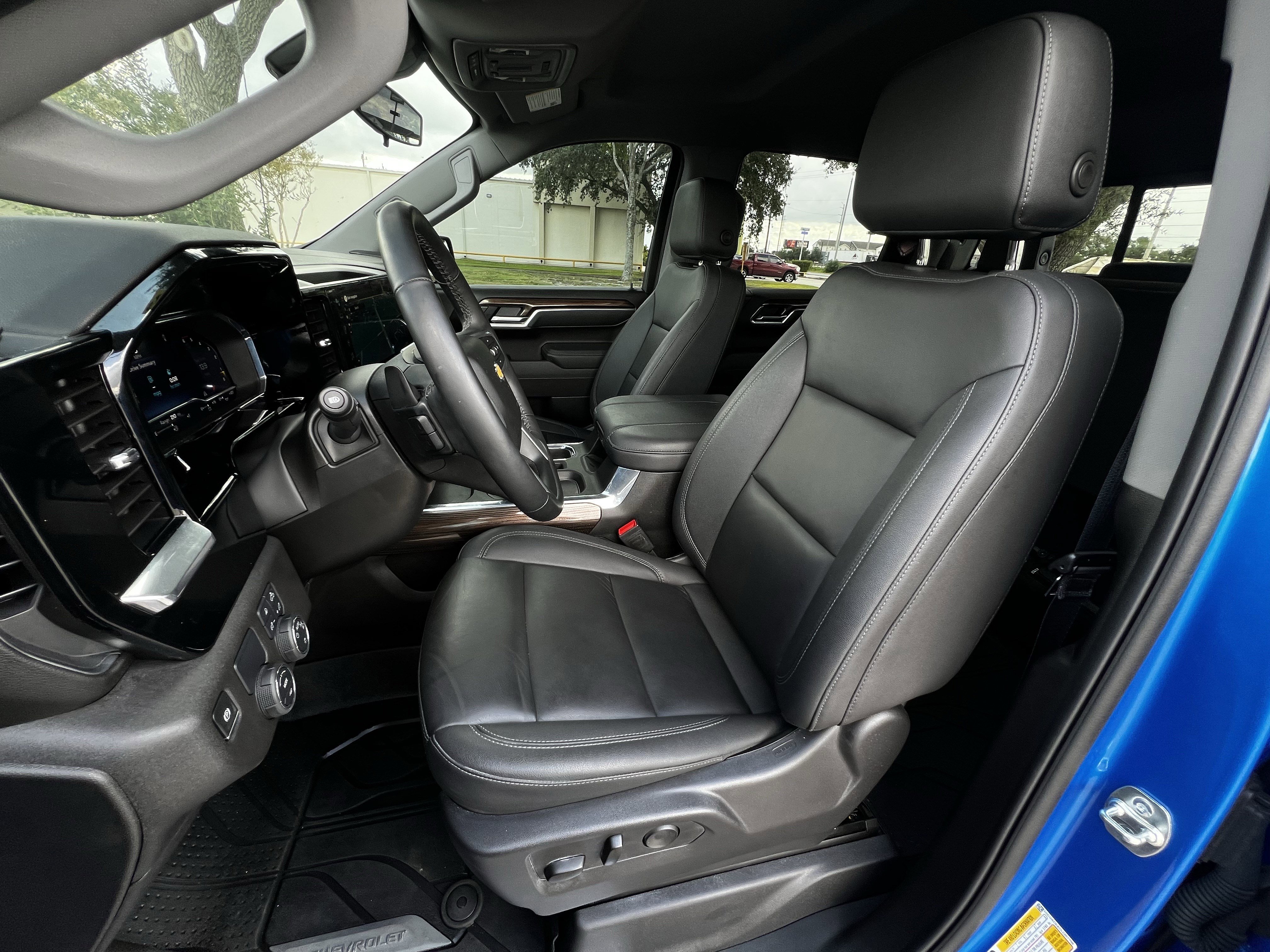 Used 2025 Chevrolet Silverado 1500 LT w/ All Star Edition Plus image 22