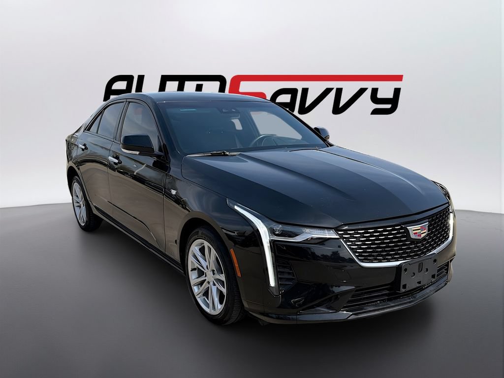 Used 2025 Cadillac CT4 Luxury RWD image 1