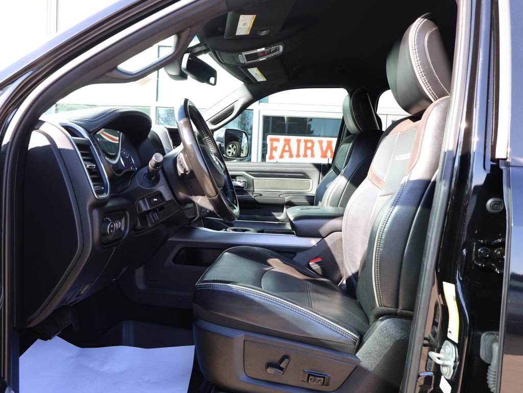 Used 2021 RAM 3500 Laramie AWD/4WD image 13
