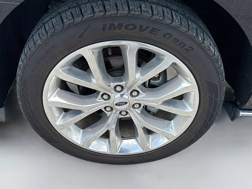 Used 2019 Ford Expedition Platinum RWD image 11