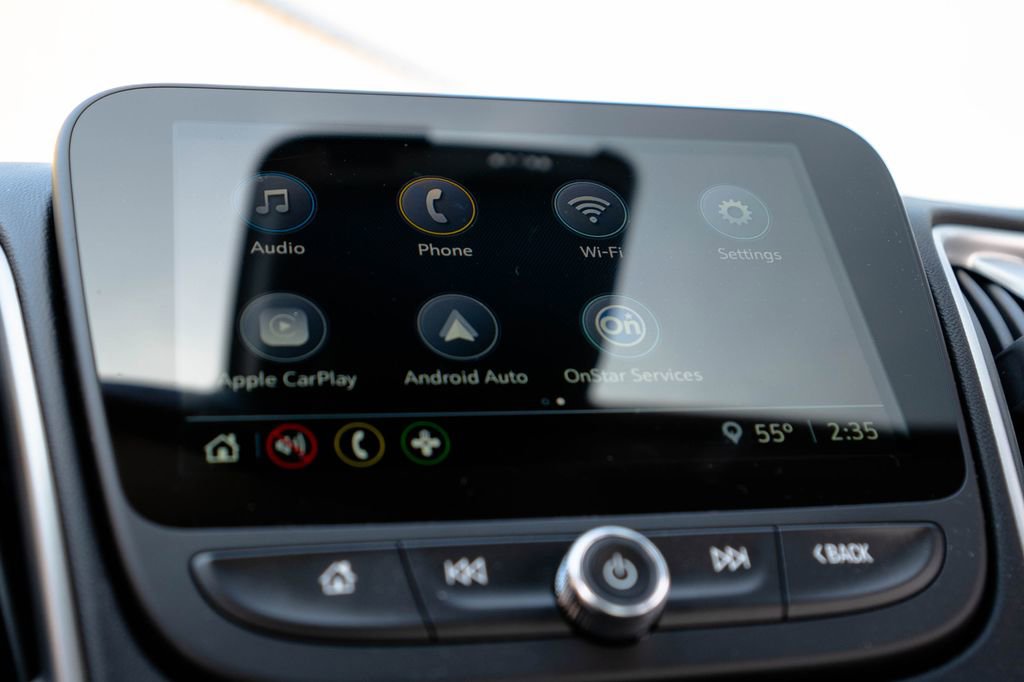 Used 2025 Chevrolet Malibu RS image 25