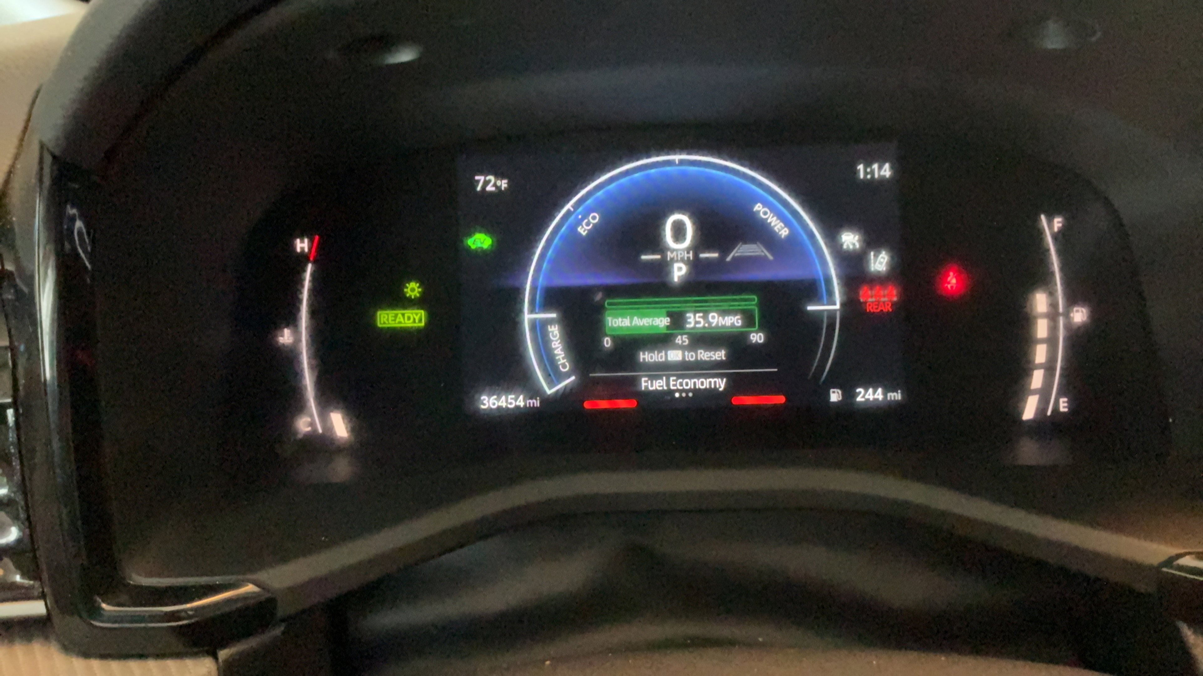 Used 2025 Toyota Camry SE w/ Convenience Package FWD image 10