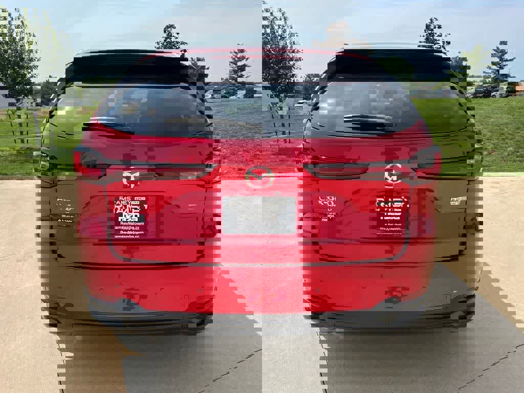 Used 2025 MAZDA CX-90 Plug-In Hybrid w/ Preferred image 5