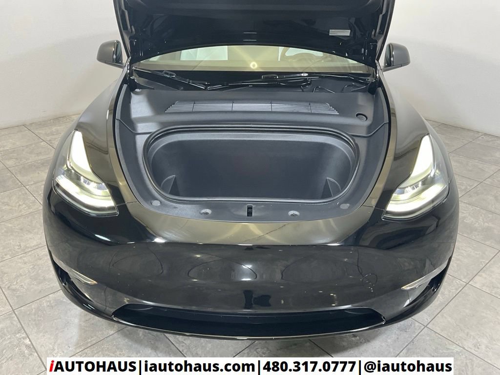 Used 2024 Tesla Model Y Long Range AWD/4WD image 8