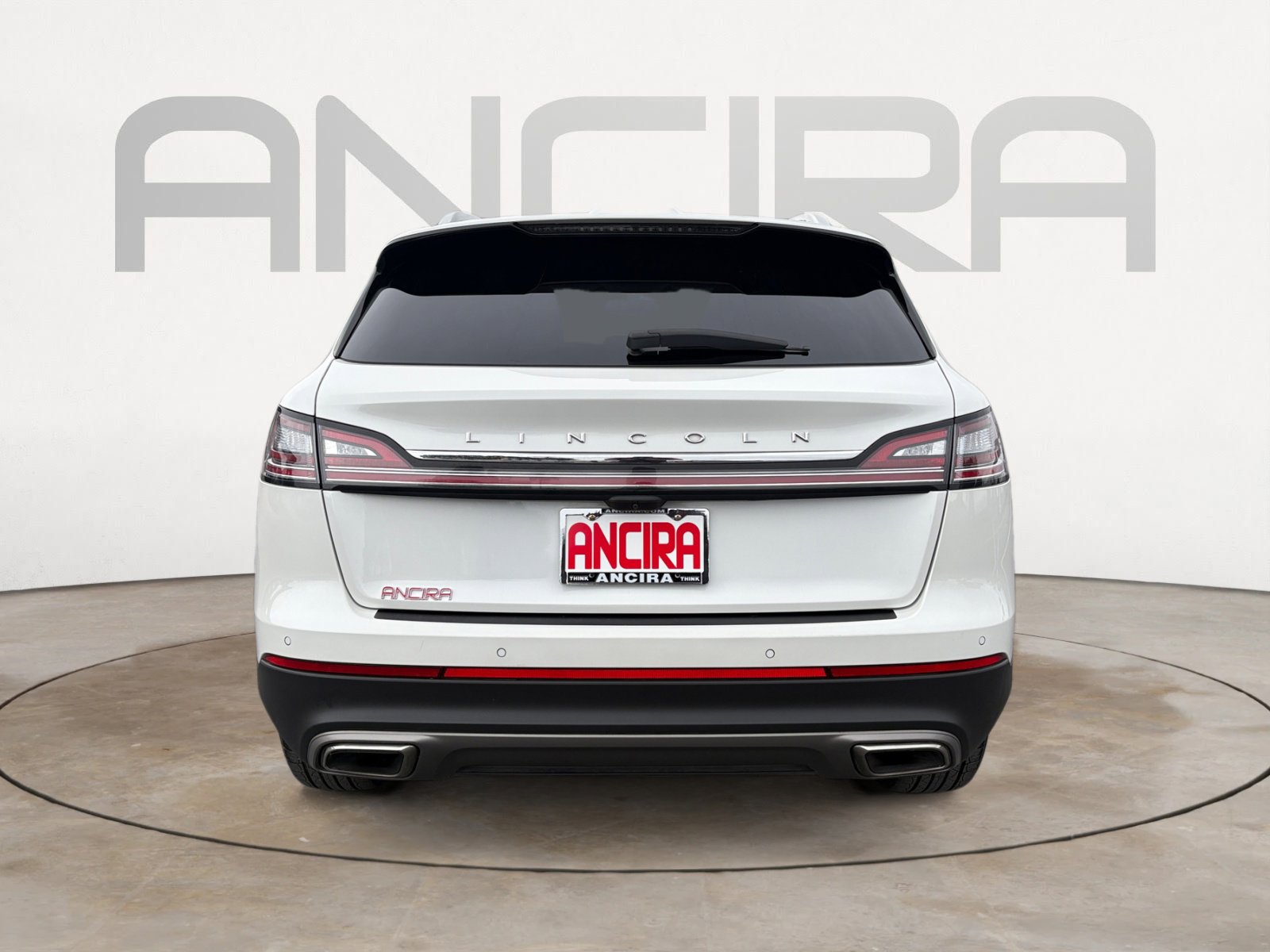 Used 2023 Lincoln Nautilus AWD w/ Premium Package image 10
