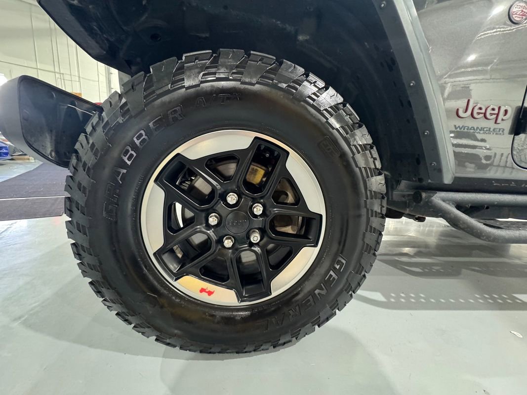 Used 2018 Jeep Wrangler Unlimited Rubicon w/ LED Lighting Group image 48