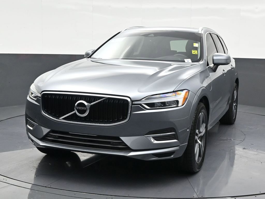Used 2019 Volvo XC60 T8 Momentum w/ Premium Package image 8