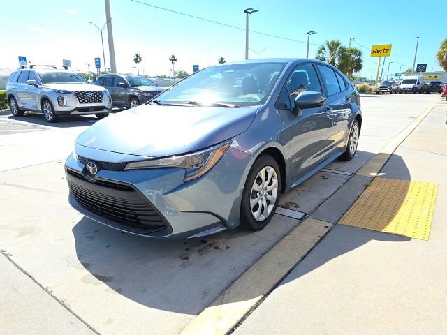 Used 2024 Toyota Corolla LE image 8