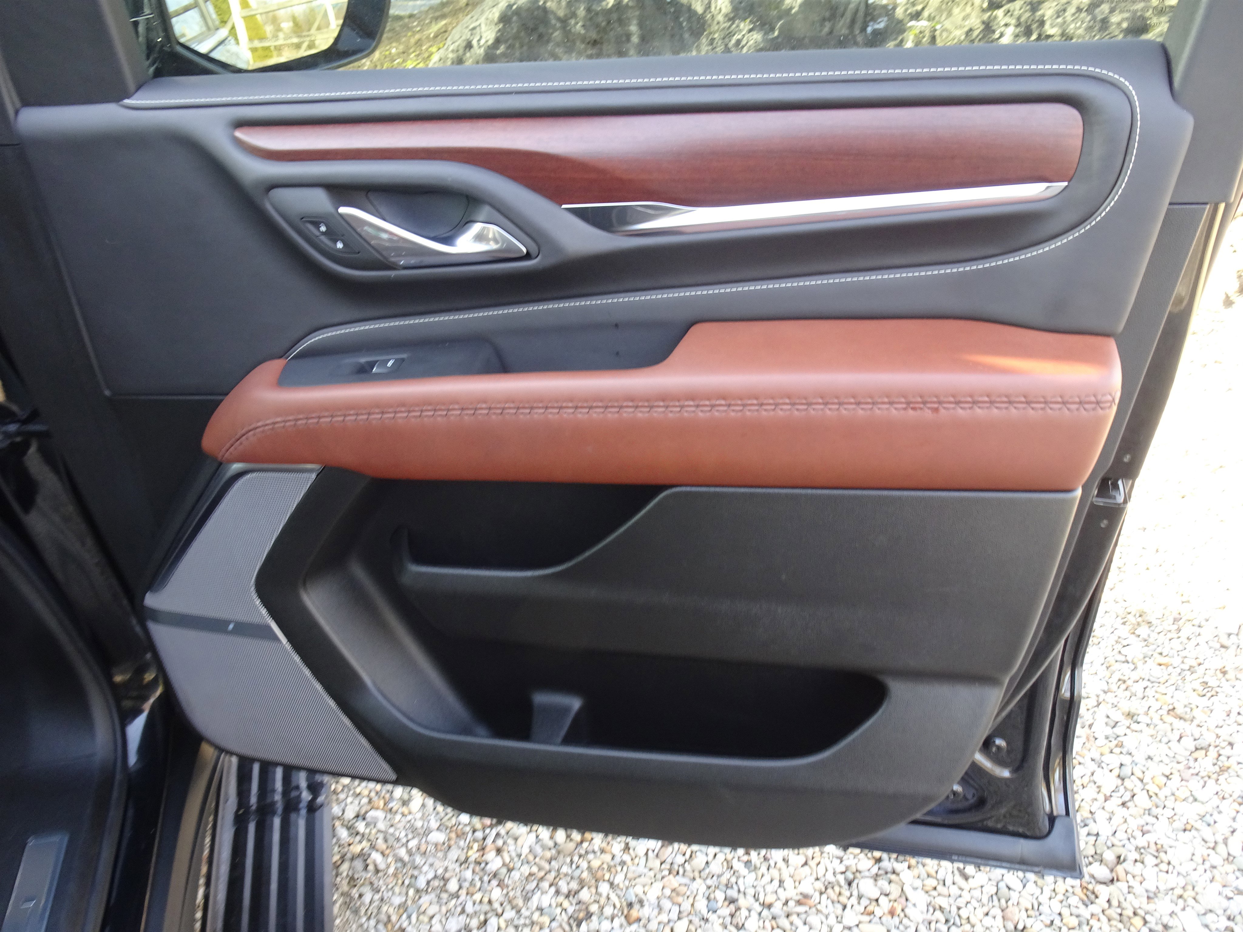 Used 2023 GMC Yukon XL Denali Ultimate image 26