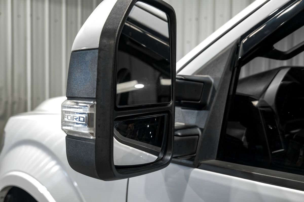 Used 2015 Ford F150 Lariat w/ Equipment Group 502A Luxury RWD image 27