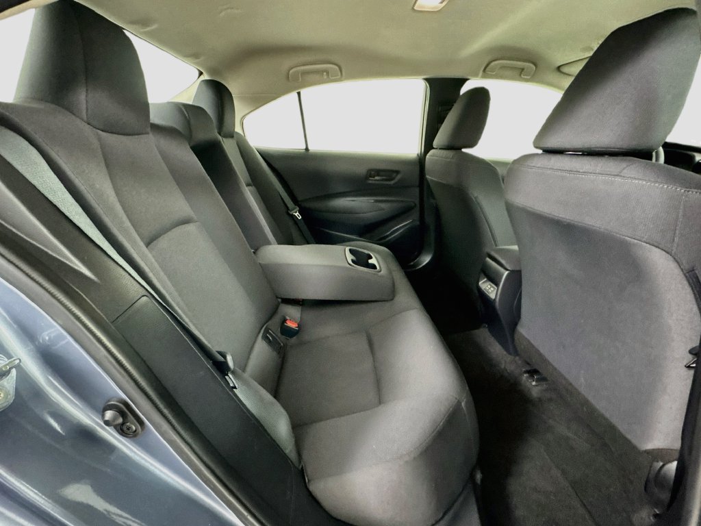 Used 2025 Toyota Corolla LE FWD image 24