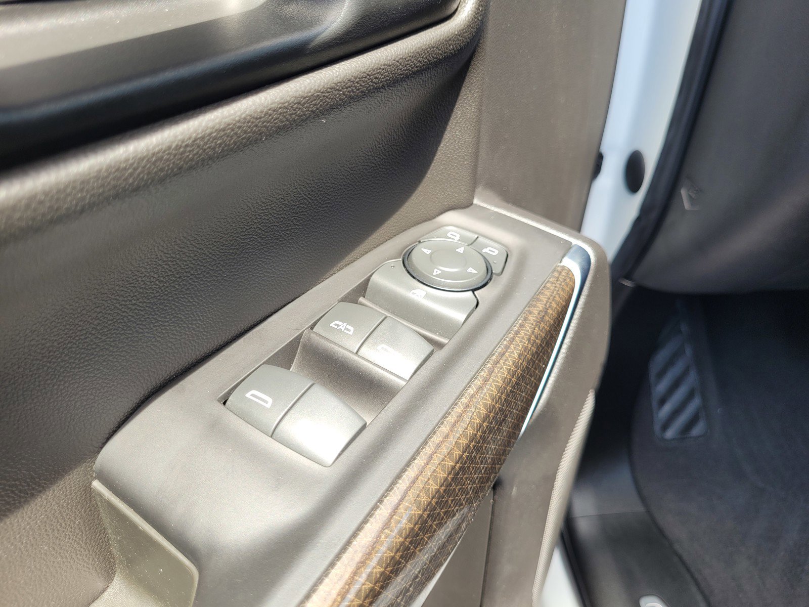 Used 2022 Chevrolet Silverado 1500 RST AWD/4WD image 26