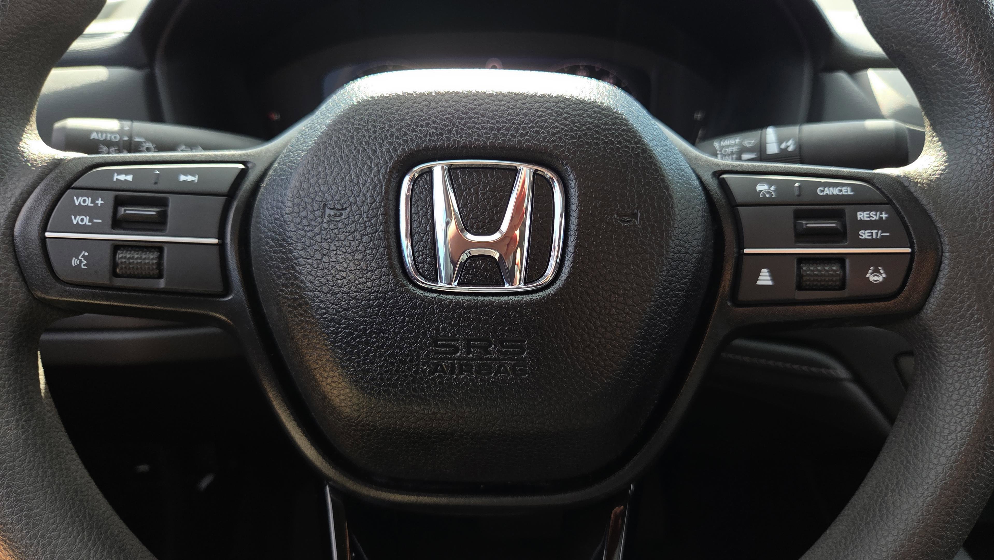 Certified 2025 Honda Accord SE image 38
